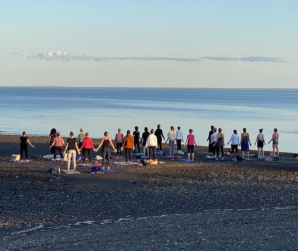 yoga-plage Gaspésie